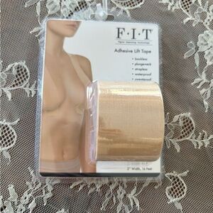 F.I.T Adhesive Lift Tape in Nude